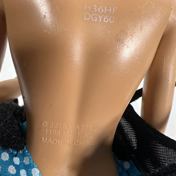 2015 Barbie Doll Fashionista Red pink‎ hair Red - Picture 12 of 12